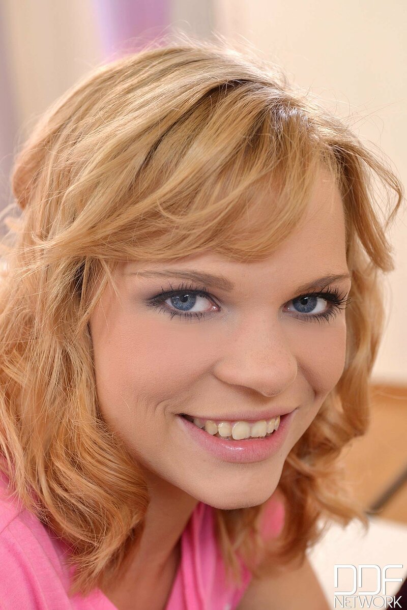 Екатерина, 42
